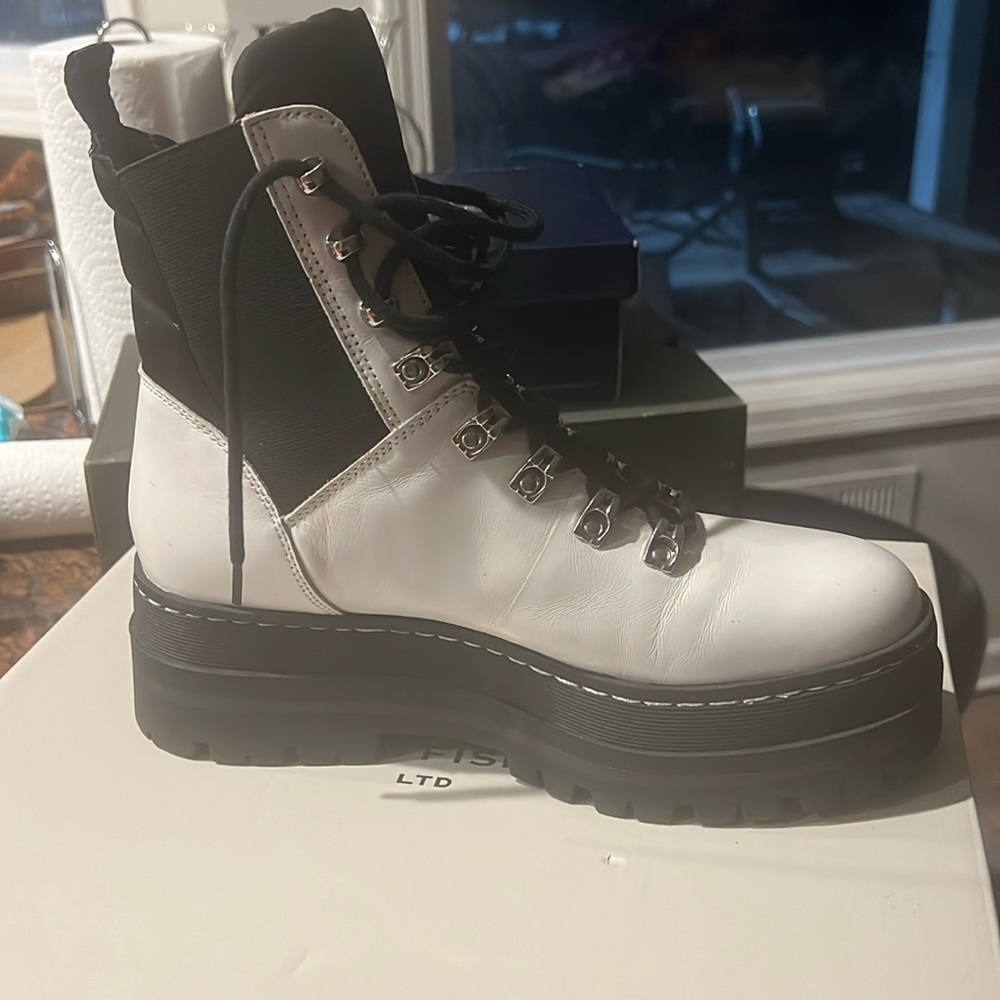 Marc Fisher Ivory Boots size 8.5